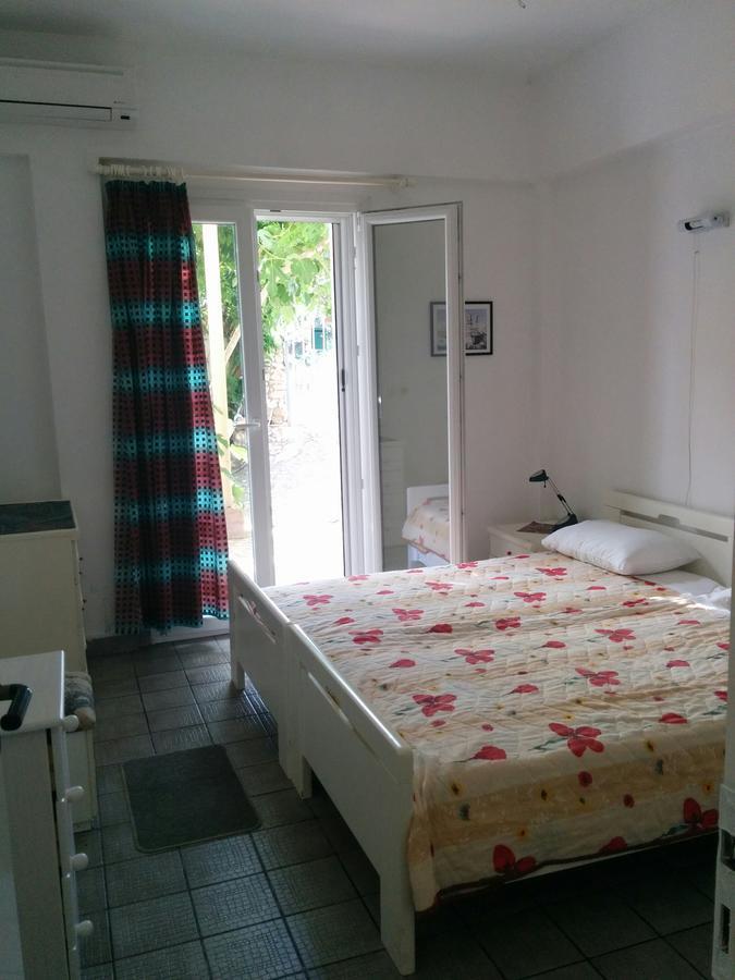 Varagoulis Giannis & Lenas Apartments Paramonas  Екстериор снимка